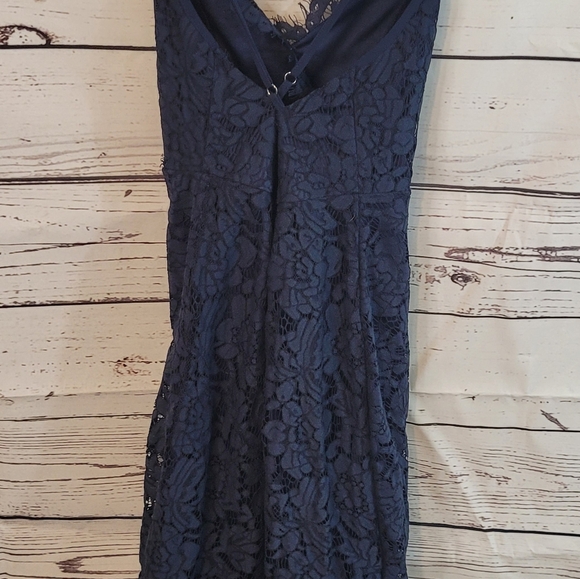 Flirting with Desire Navy Blue Lace Bodycon Dress NWOT Size Small - Picture 7 of 11
